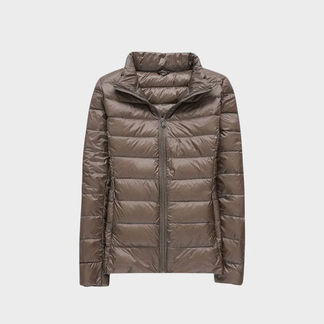 Ela - Nova Ülkerge Jakk Valgete Pardi Sulgedega