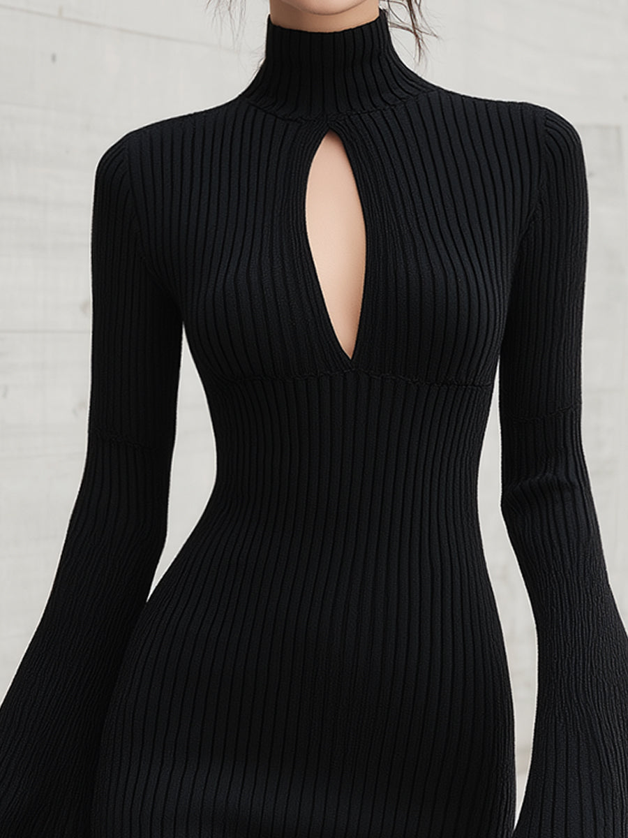 Črna rebrasta choker V-izrez mini obleka s širokimi rokavi