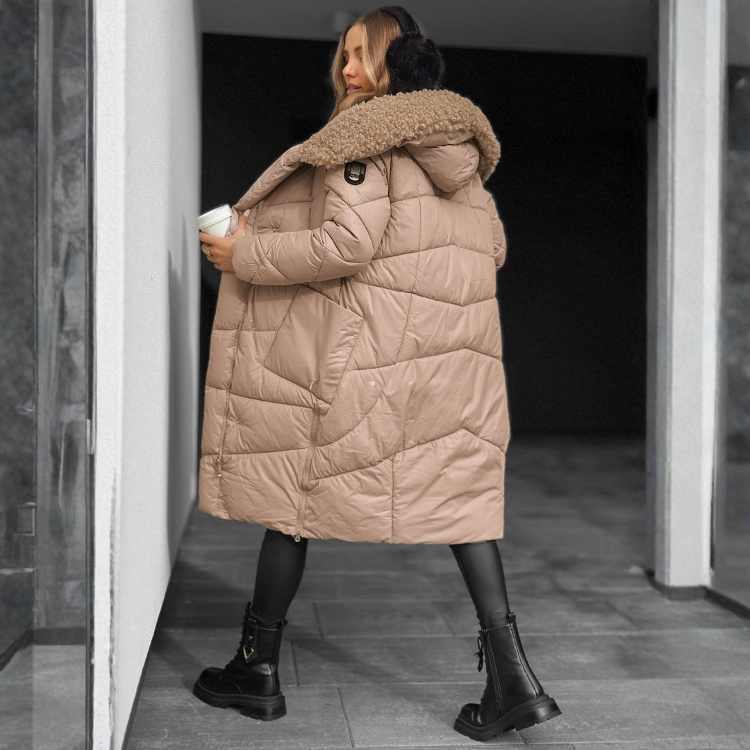 Petra | Plašč s kapuco za zimsko eleganco