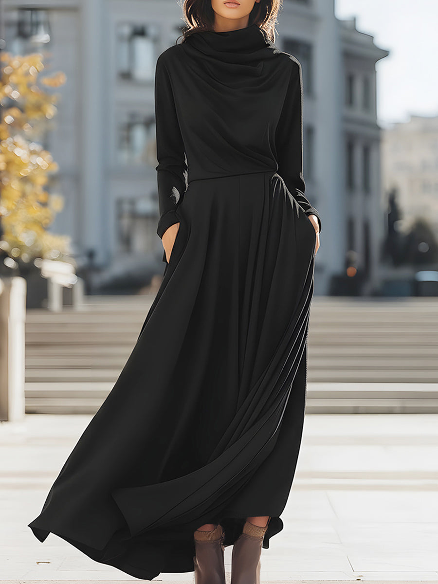 Elegantna črna drapirana maxi obleka s kapuco