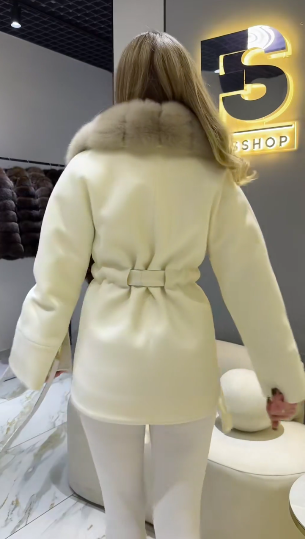 Alva | Elegantna Kapa z Luksuznim Umjetnim Krznom