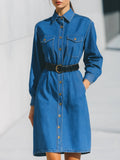 Denim srajčna obleka z pasom v klasični modri barvi