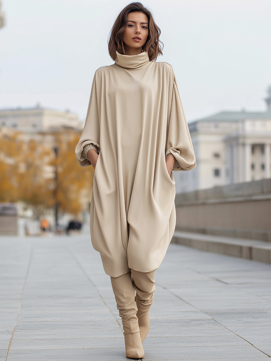 Elegantna Oversized Haljina Z Visokim Ovratnikom In Krilnimi Rokavi