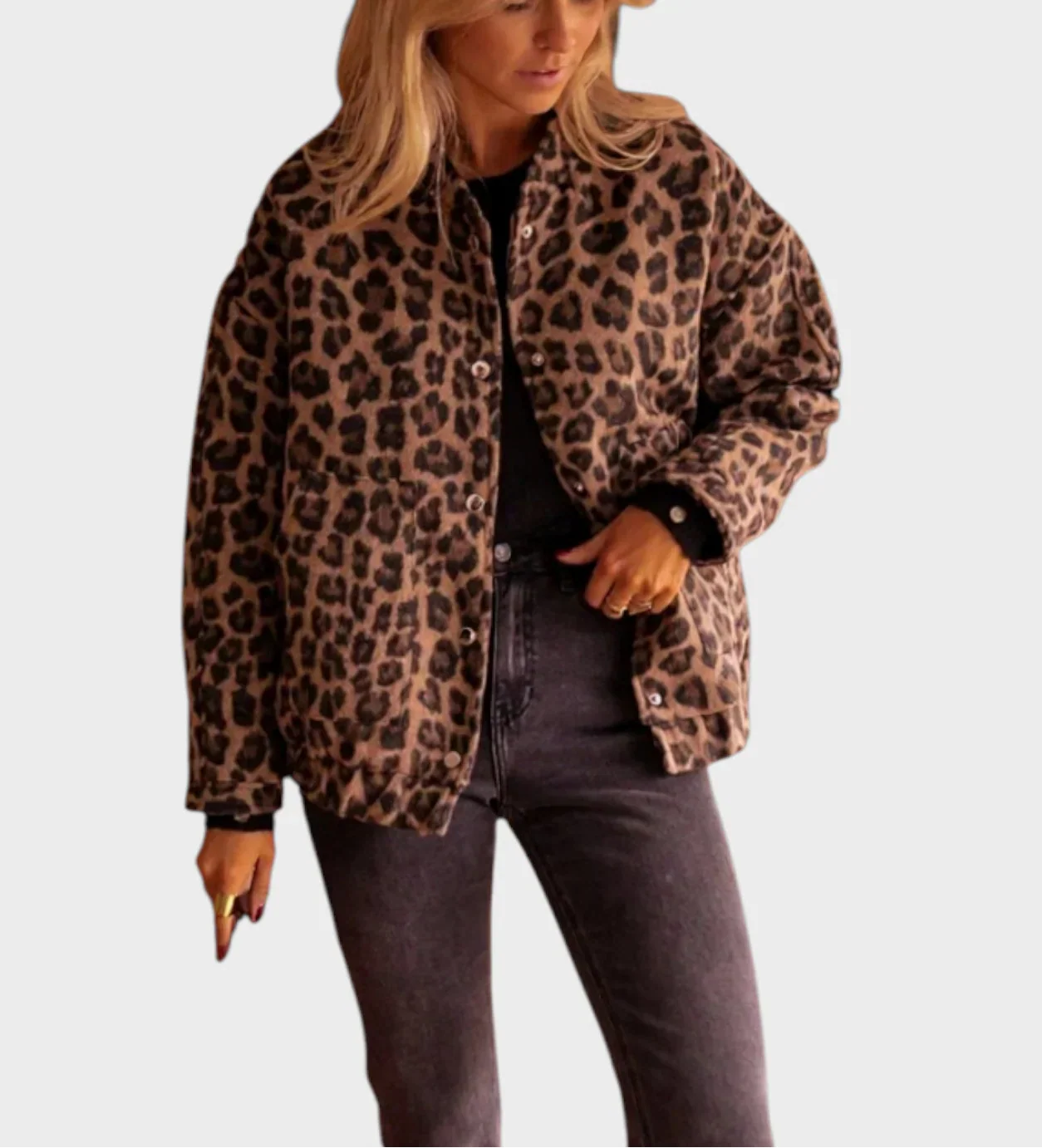 Brina – Elegantne leopardimustriga jope